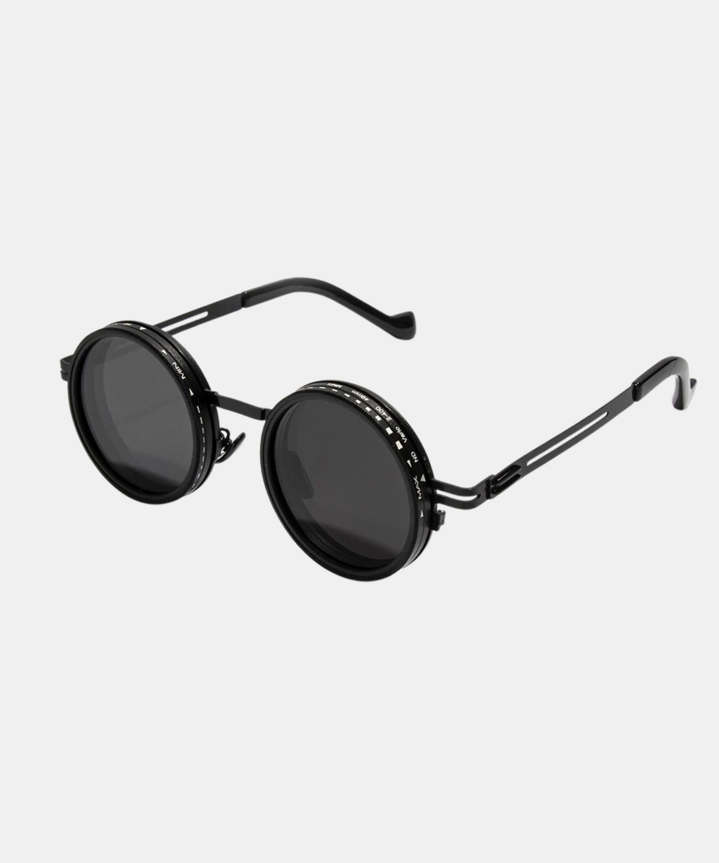 CELUNA | Noir